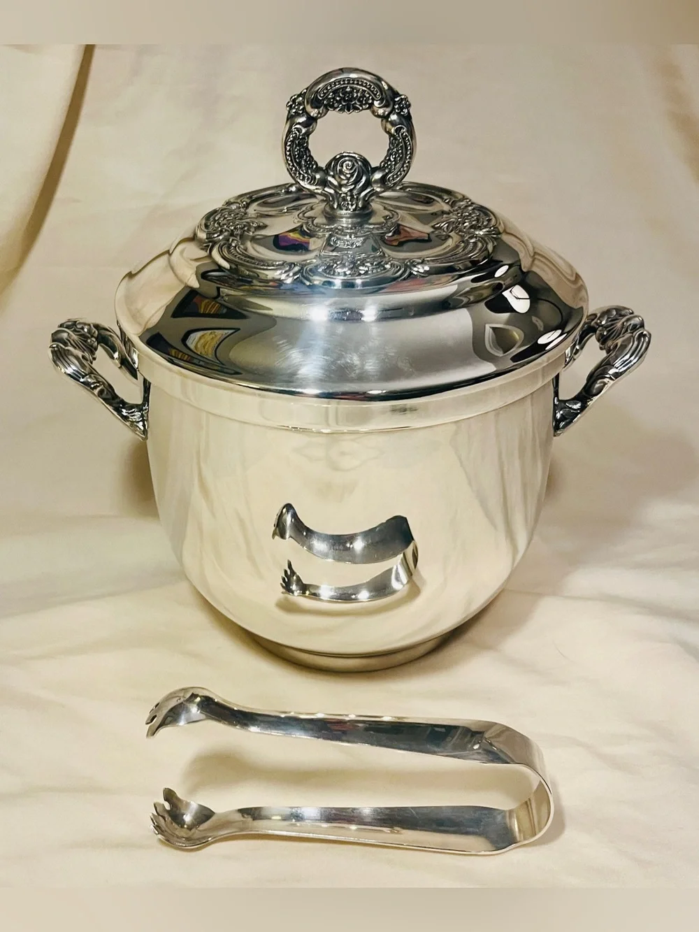 Vintage ~1967 Silver-plate Ice Bucket with Silver Ice Tongs | Oneida USA